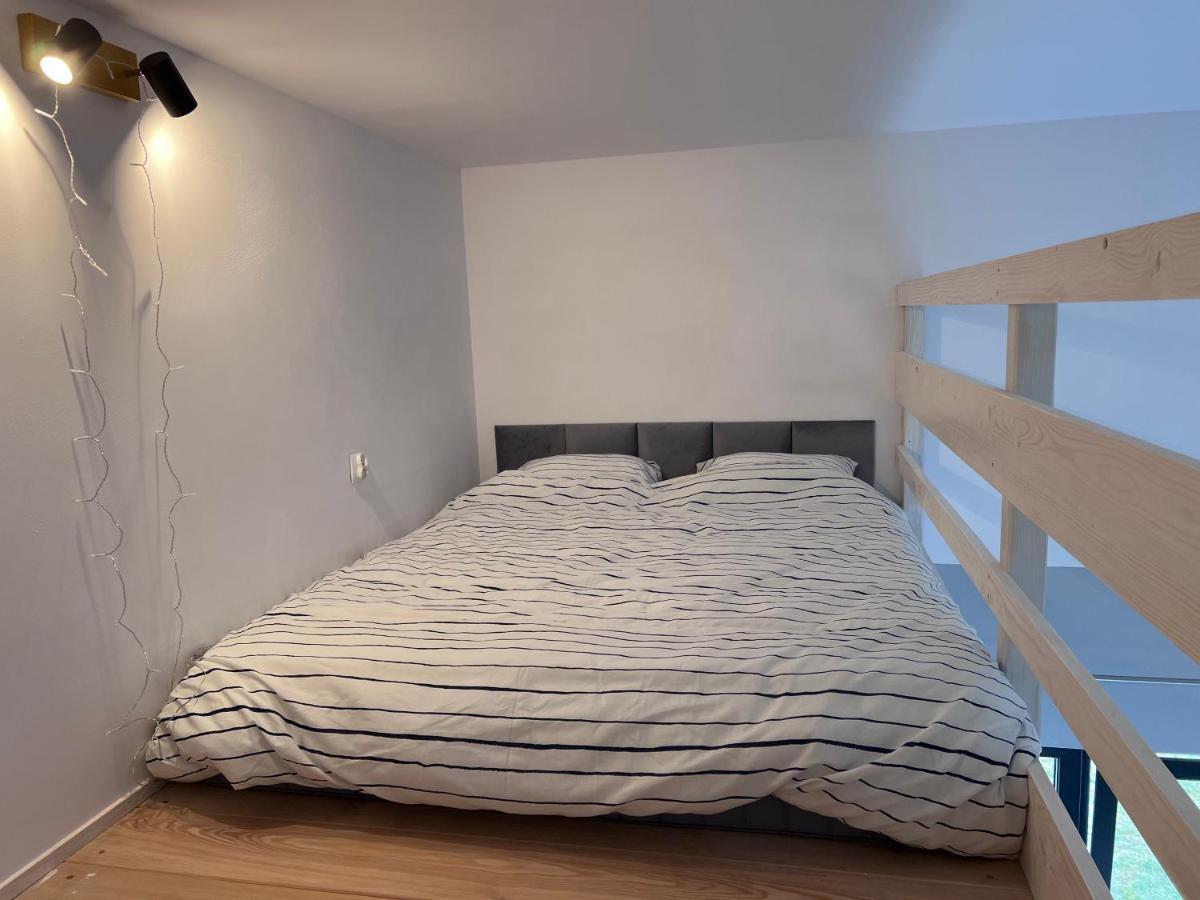 Apartament Pod Jaworami Z Antresola Jelenia Góra Exteriör bild